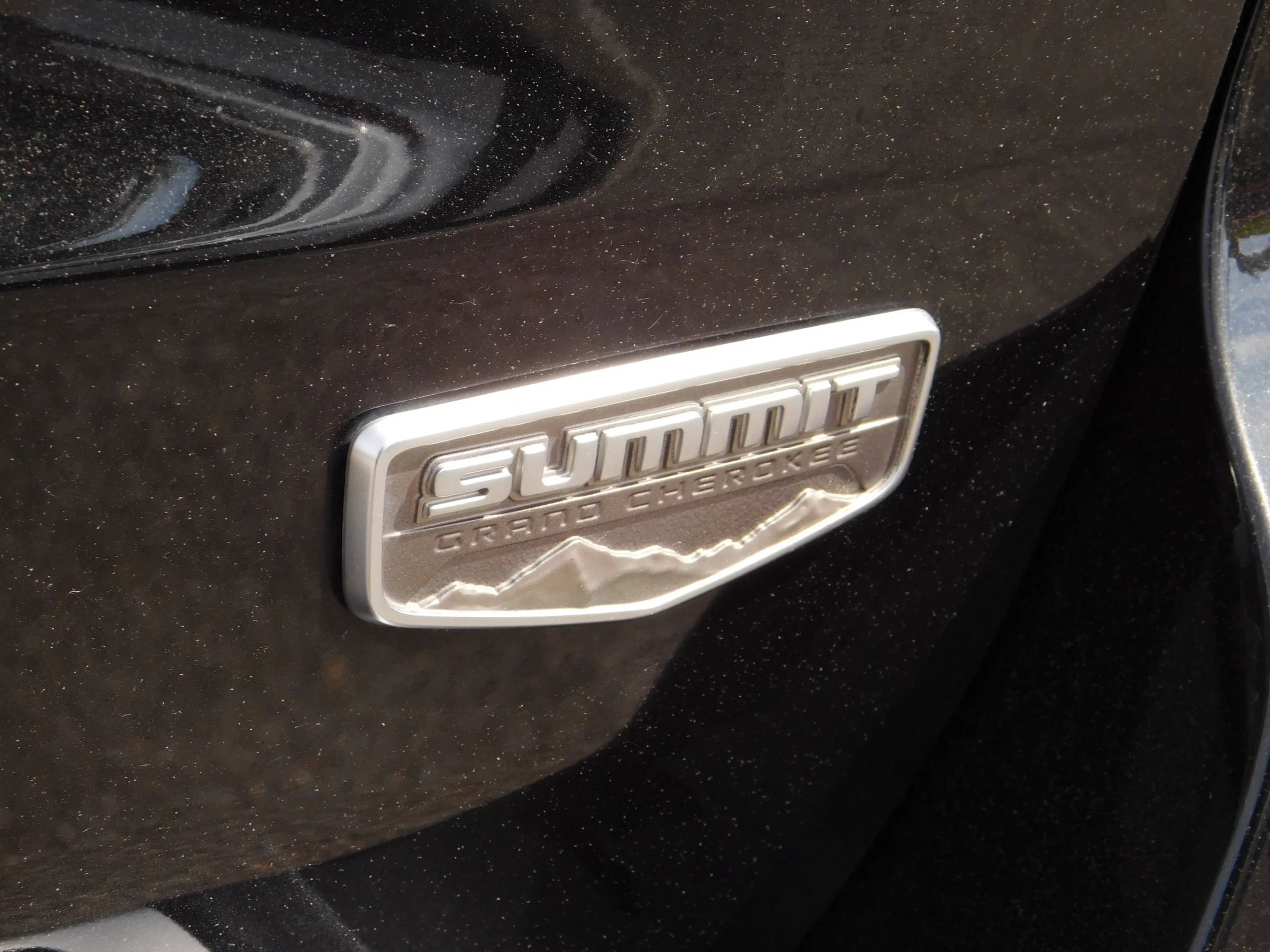 Used 2015 Jeep Grand Cherokee Summit w/ Platinum Series Group AWD/4WD image 6