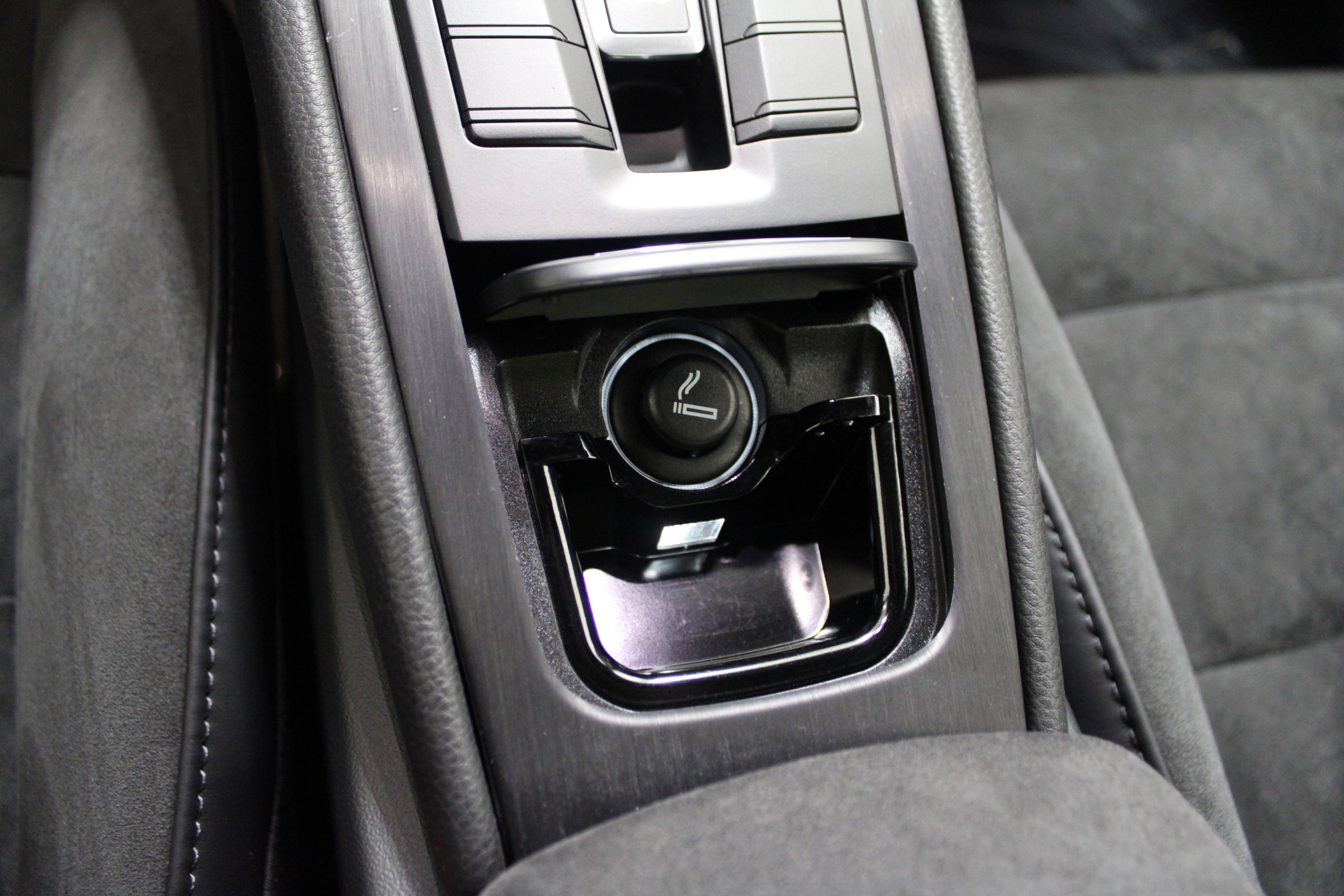 Certified 2019 Porsche 911 Targa 4 GTS image 35