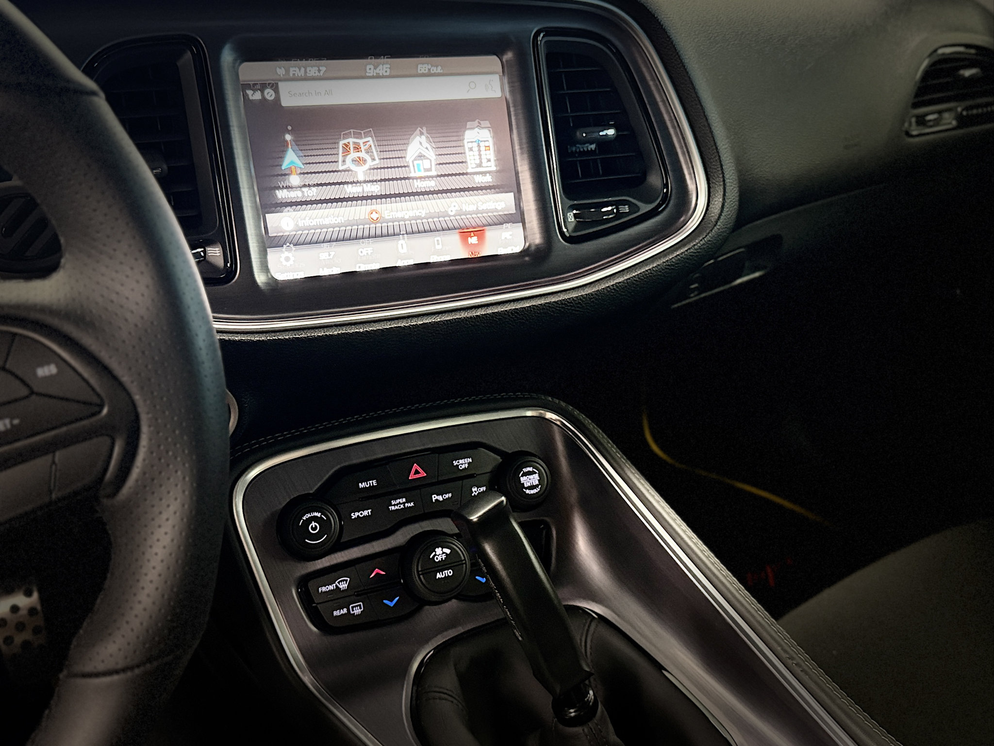 Used 2018 Dodge Challenger R/T Scat Pack RWD image 15