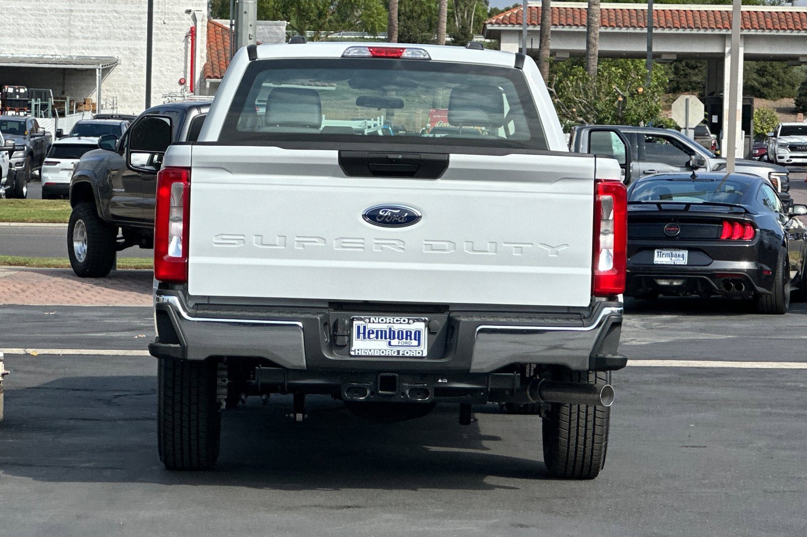 New 2026 Ford F250 XL w/ XL Chrome Package image 5