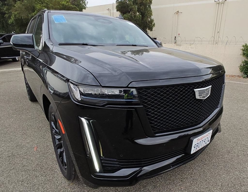 Used 2022 Cadillac Escalade Sport w/ Touring Package RWD image 6