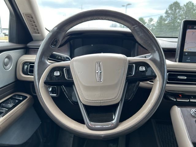 Used 2023 Lincoln Aviator Grand Touring w/ Equipment Group 301A AWD/4WD image 22
