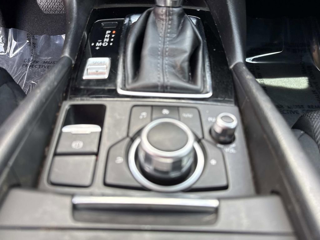 Used 2017 MAZDA MAZDA3 Sport FWD image 33