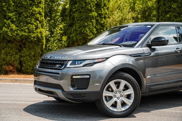 Used 2018 Land Rover Range Rover Evoque SE Premium AWD/4WD image 2