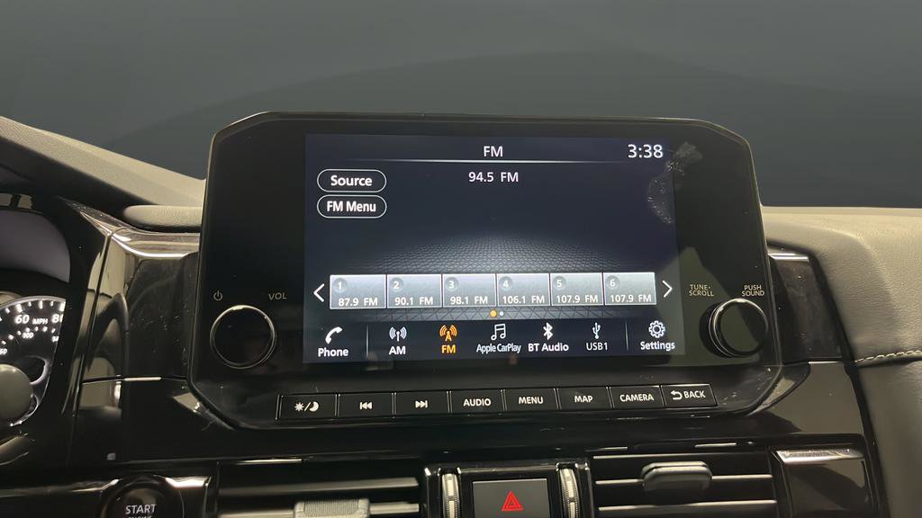 Used 2025 Nissan Pathfinder SL w/ Black Appearance Package FWD image 36