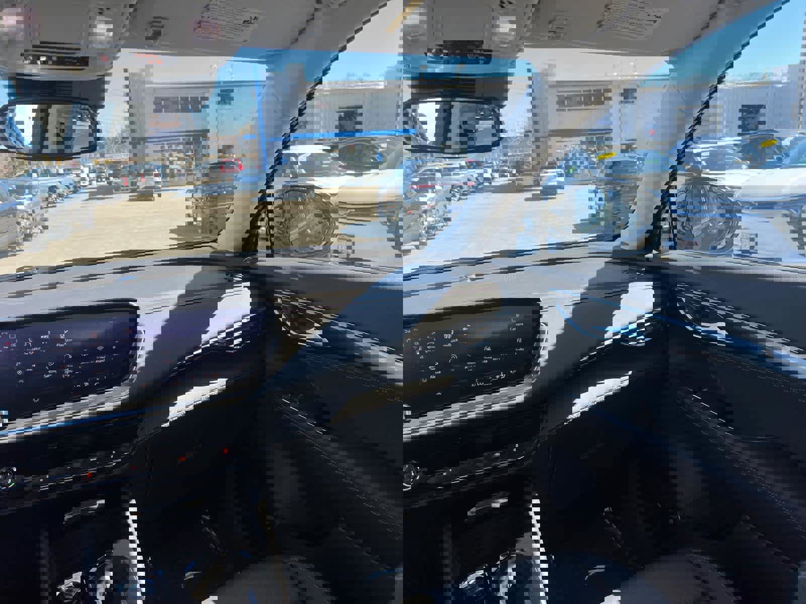 Certified 2025 Buick Envision Preferred image 37