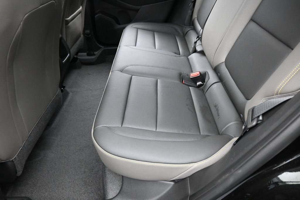 Used 2025 Chevrolet Trax ACTIV FWD image 31