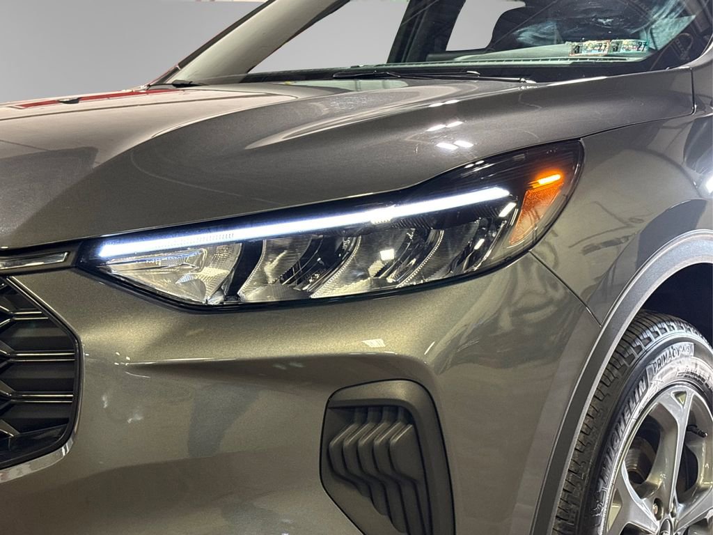 Certified 2025 Ford Escape ST-Line AWD/4WD image 20