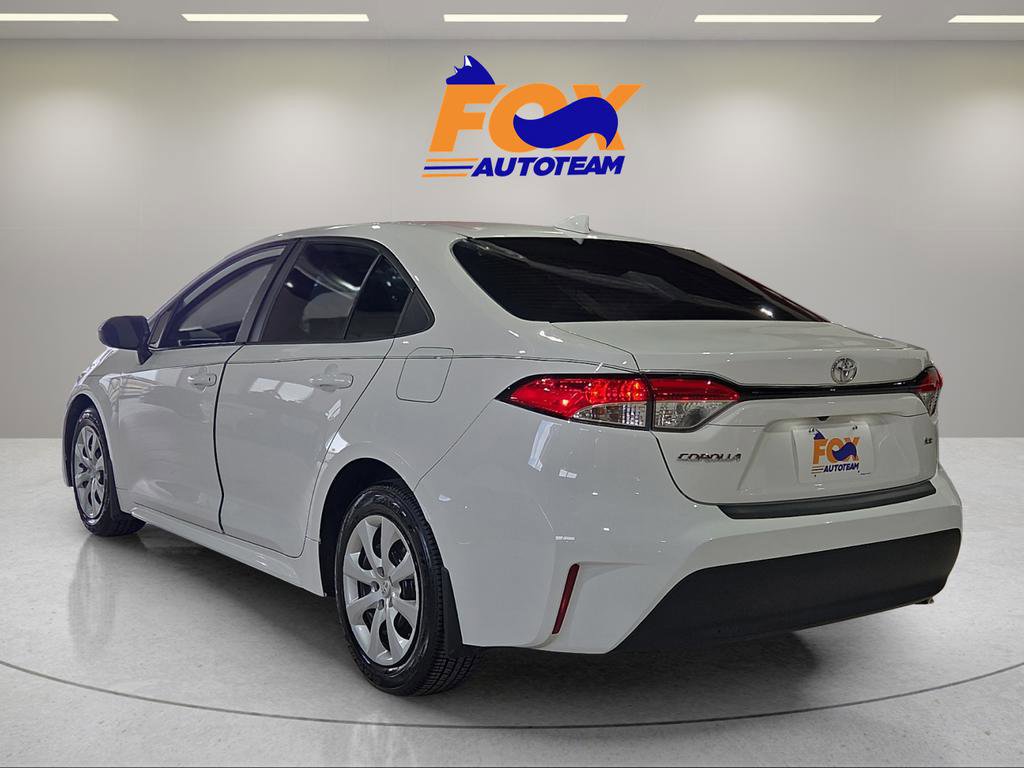 Certified 2024 Toyota Corolla LE image 3