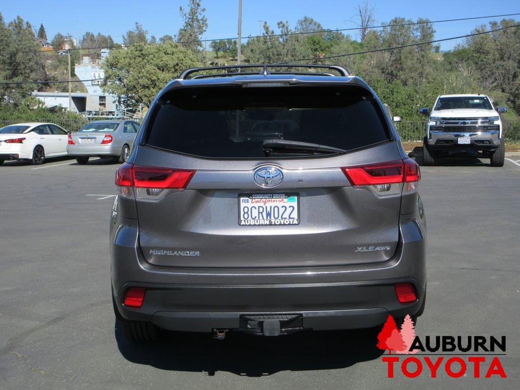 Certified 2018 Toyota Highlander XLE image 5
