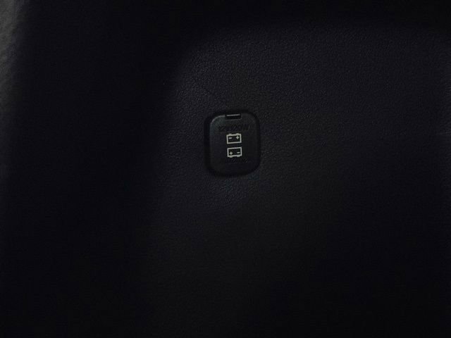 Used 2025 MAZDA CX-50 AWD 2.5 S w/ Premium Plus Pkg image 11