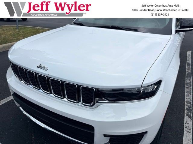 Used 2022 Jeep Grand Cherokee L Limited AWD/4WD image 1