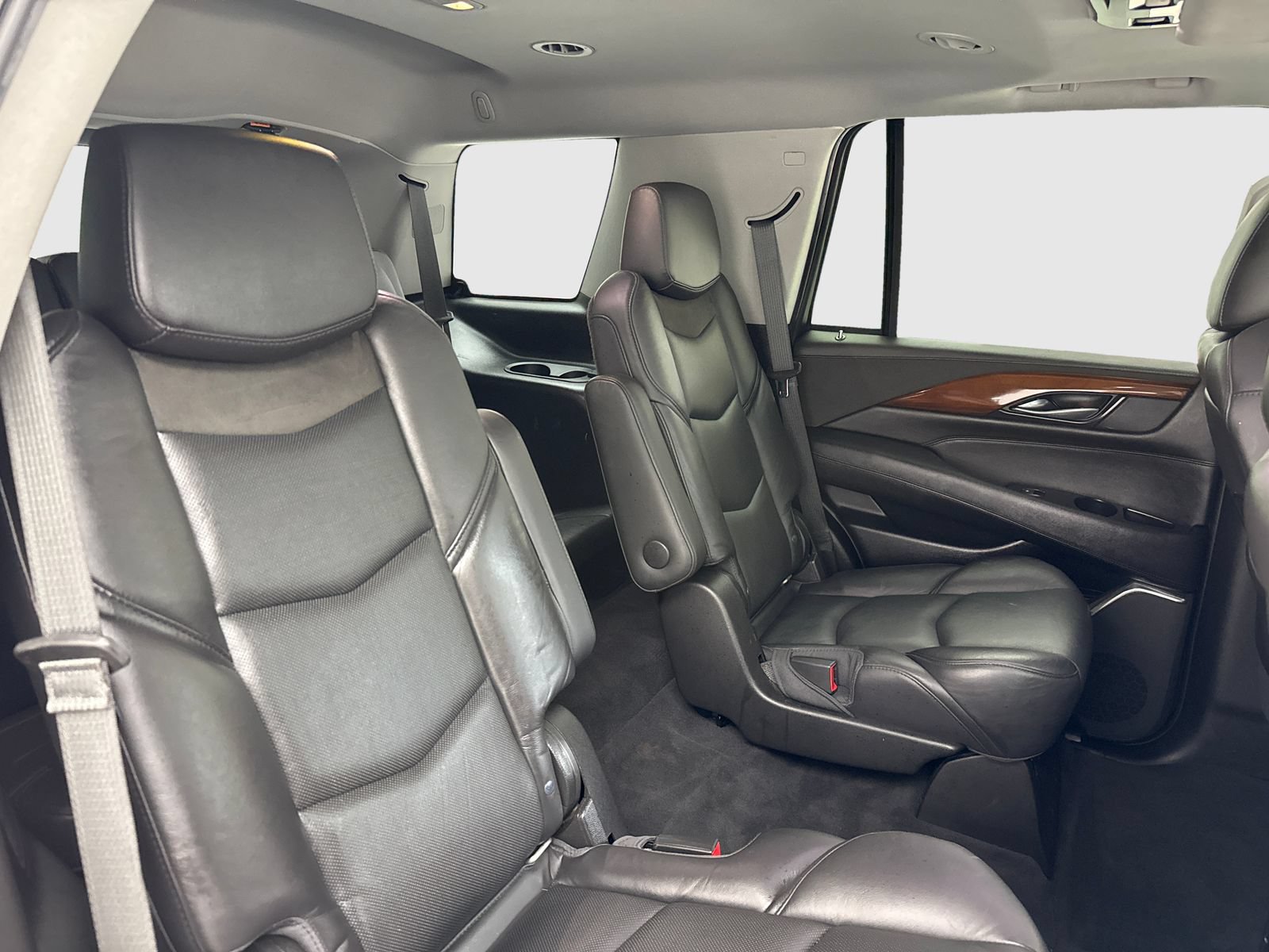 Used 2018 Cadillac Escalade Luxury AWD/4WD image 47
