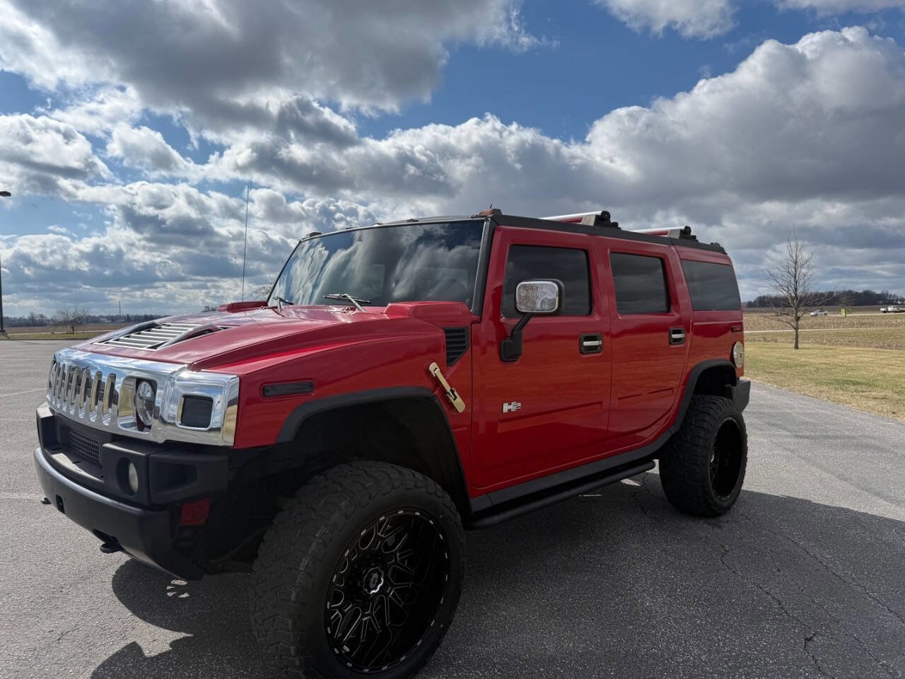 Used 2004 HUMMER H2 image 1