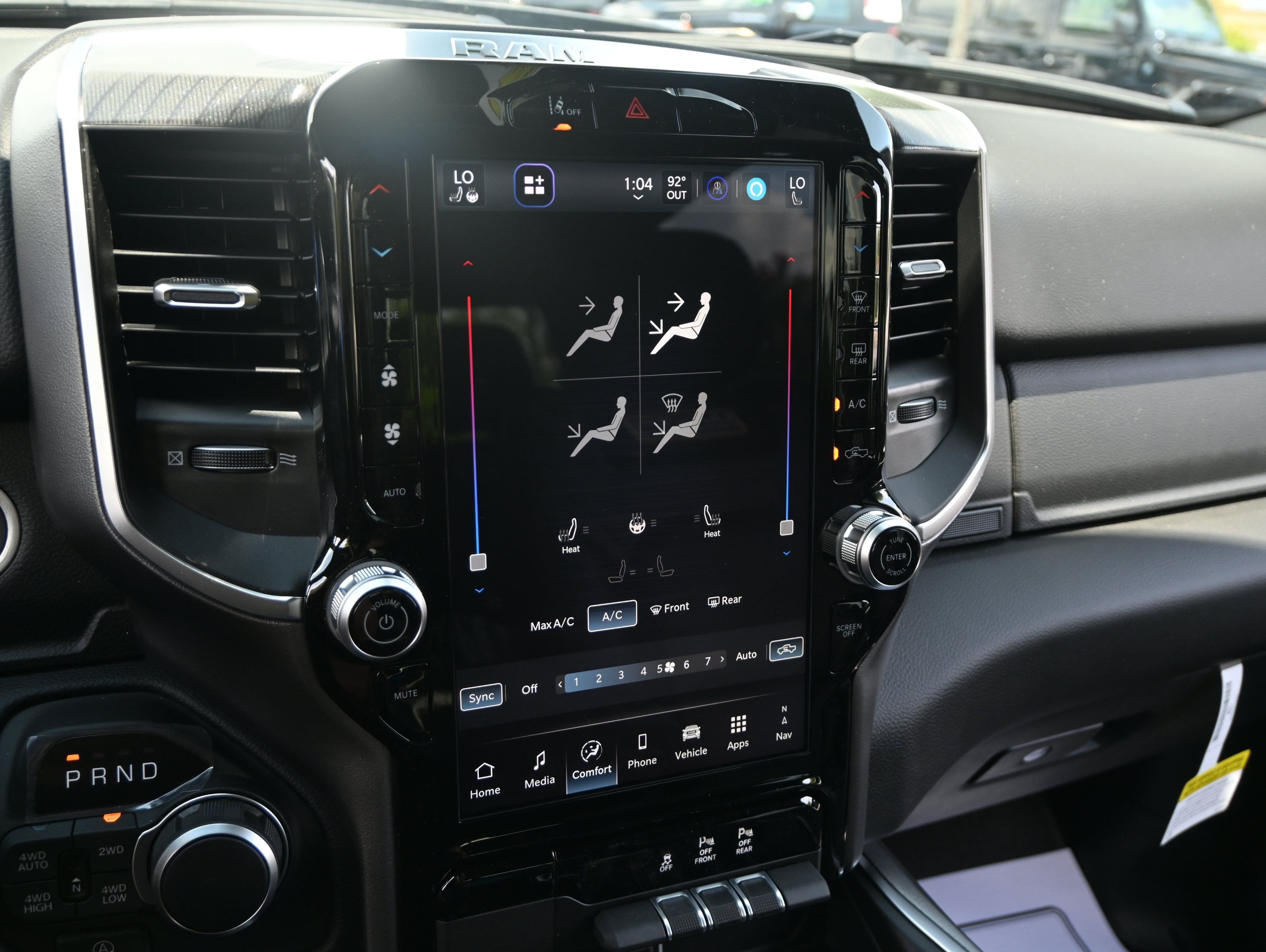 New 2026 RAM 1500 Big Horn AWD/4WD image 28