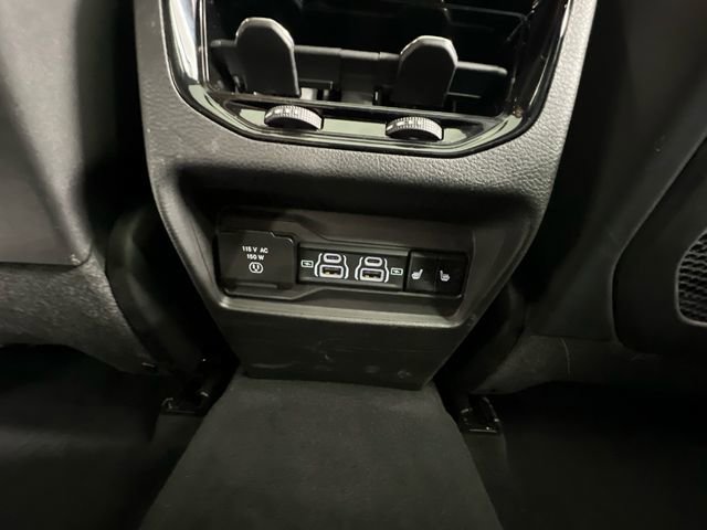 Used 2024 Jeep Grand Cherokee Trailhawk image 36