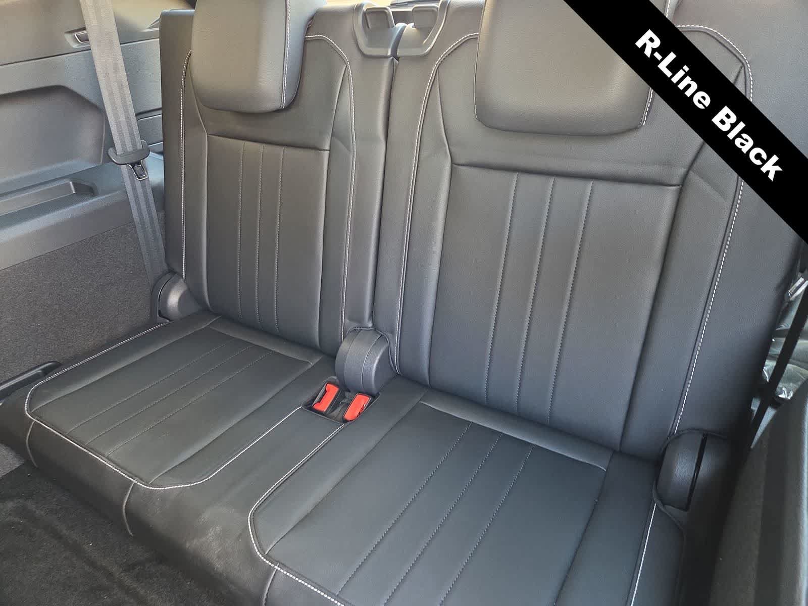 Used 2023 Volkswagen Tiguan SE R-Line FWD image 27