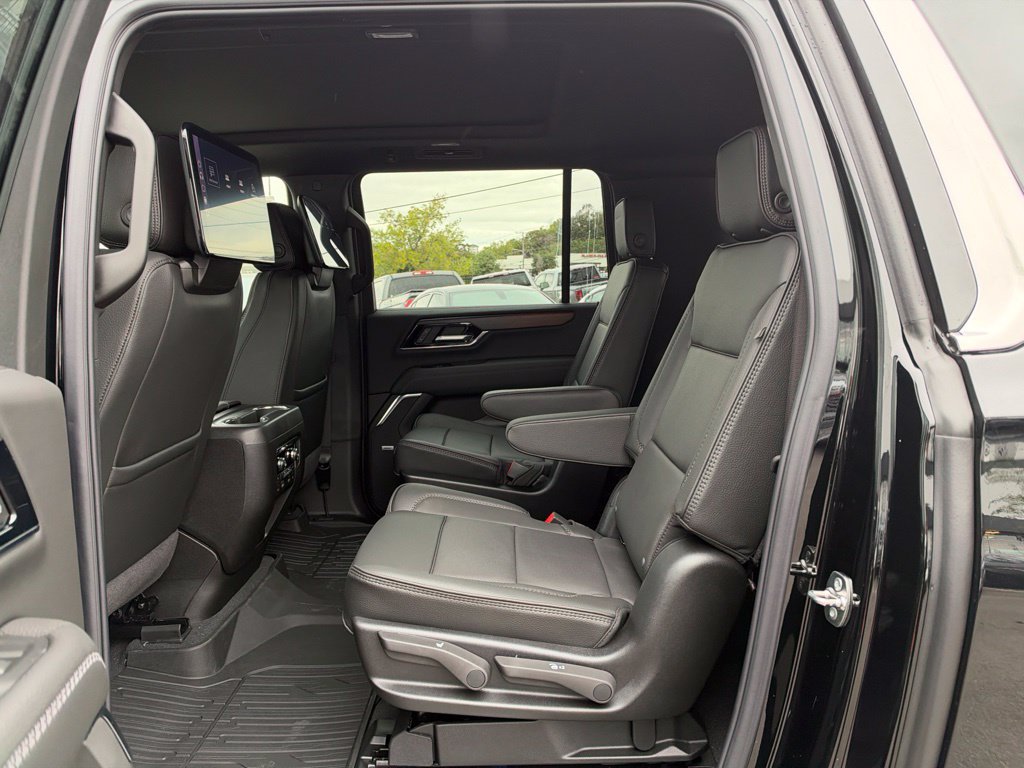 New 2026 GMC Yukon XL Denali w/ Denali Reserve Package AWD/4WD image 31