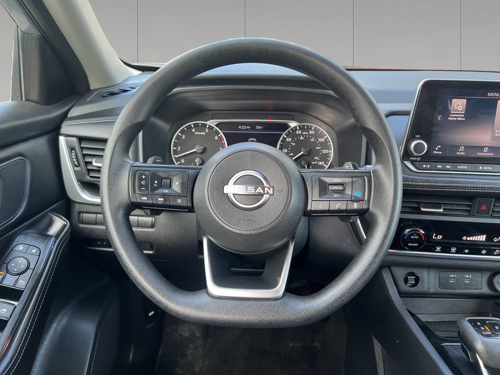 Used 2024 Nissan Rogue SV AWD/4WD image 13