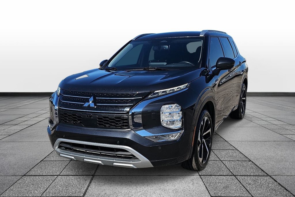 Used 2024 Mitsubishi Outlander SEL Black Edition