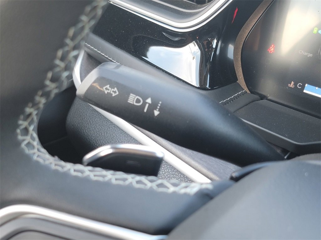 Used 2022 Jeep Grand Cherokee Limited 4xe image 36