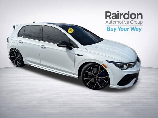 Used 2024 Volkswagen Golf R image 1