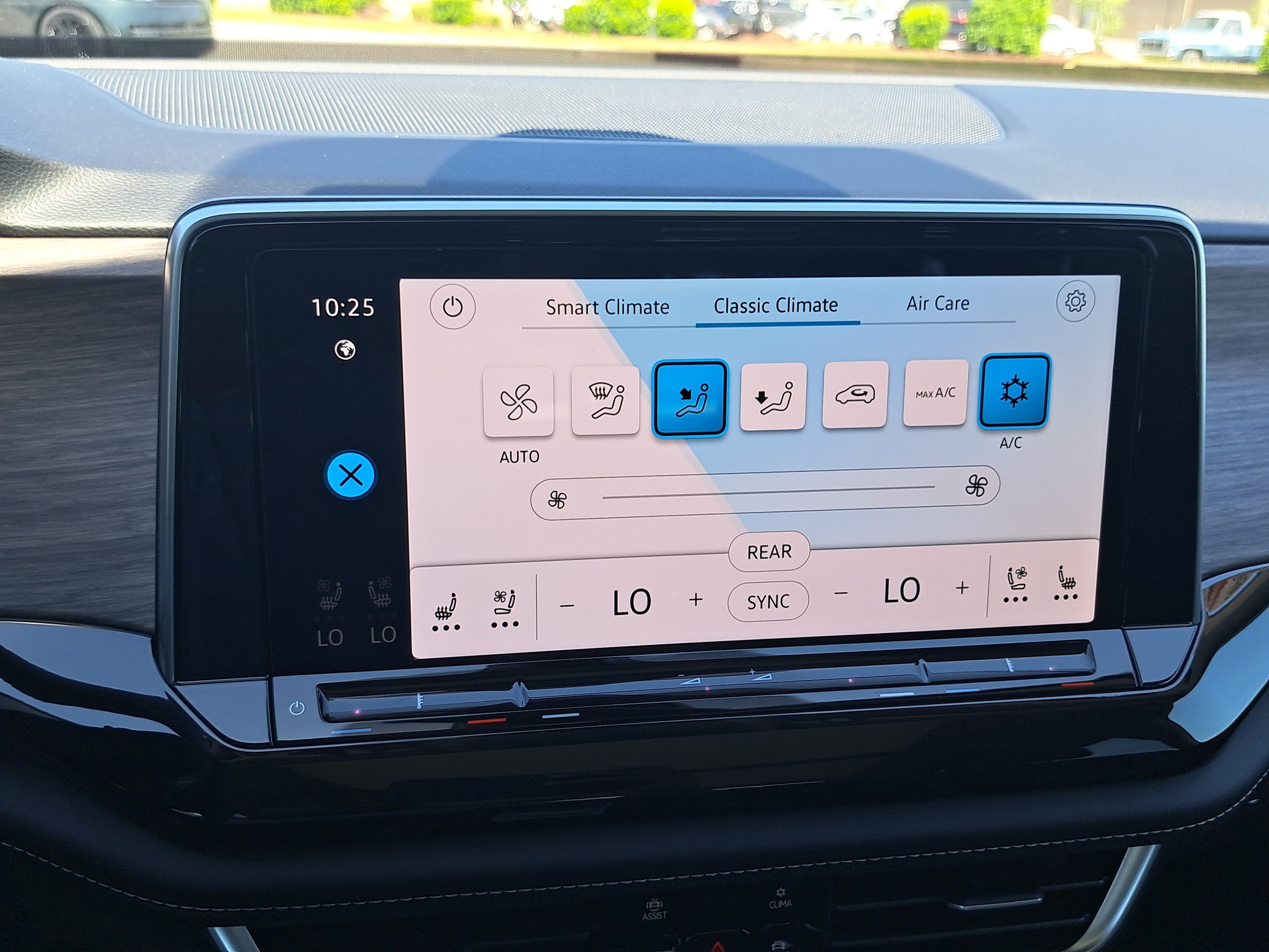 New 2026 Volkswagen Atlas SEL AWD/4WD image 22