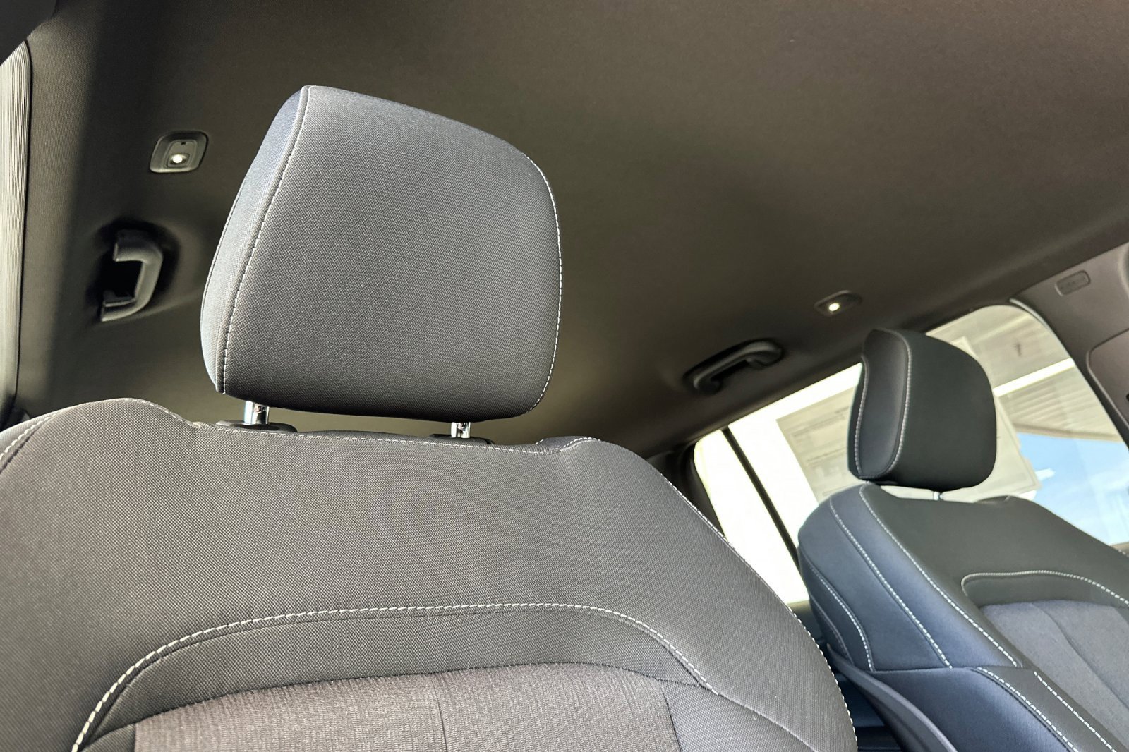 New 2025 Jeep Grand Cherokee L Laredo w/ Luxury Tech Group I image 19