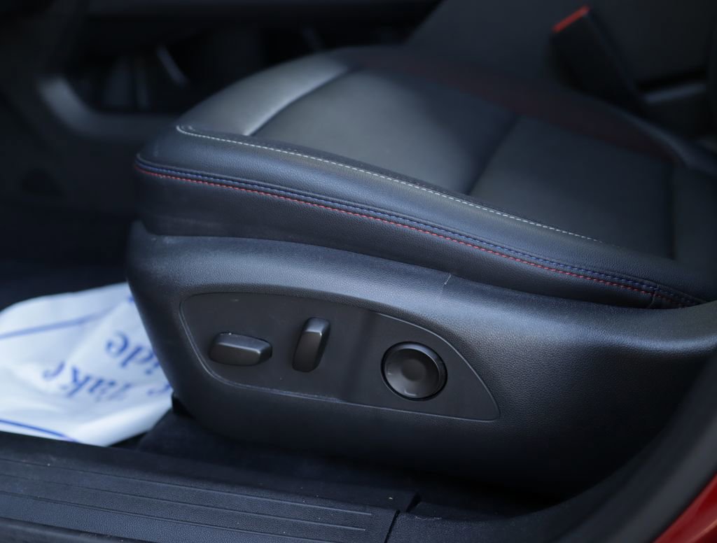 Used 2024 Chevrolet Equinox EV RS w/ Active Safety Package 3 FWD image 23