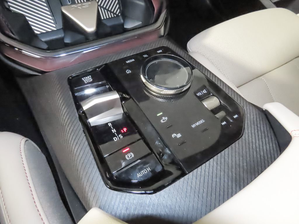 Used 2025 BMW X3 xDrive30 w/ Premium Package AWD/4WD image 24
