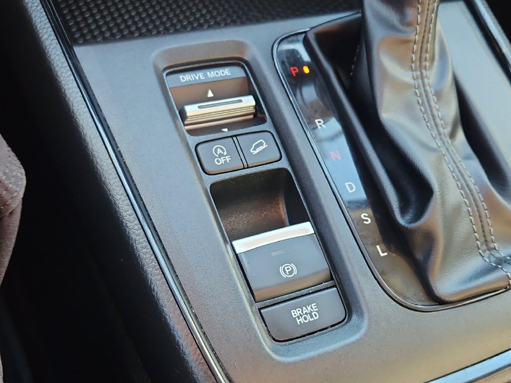 Used 2024 Honda CR-V LX image 16