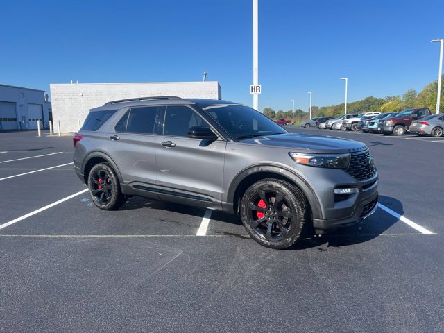 Used 2023 Ford Explorer ST-Line w/ Class IV Trailer Tow Package AWD/4WD image 8