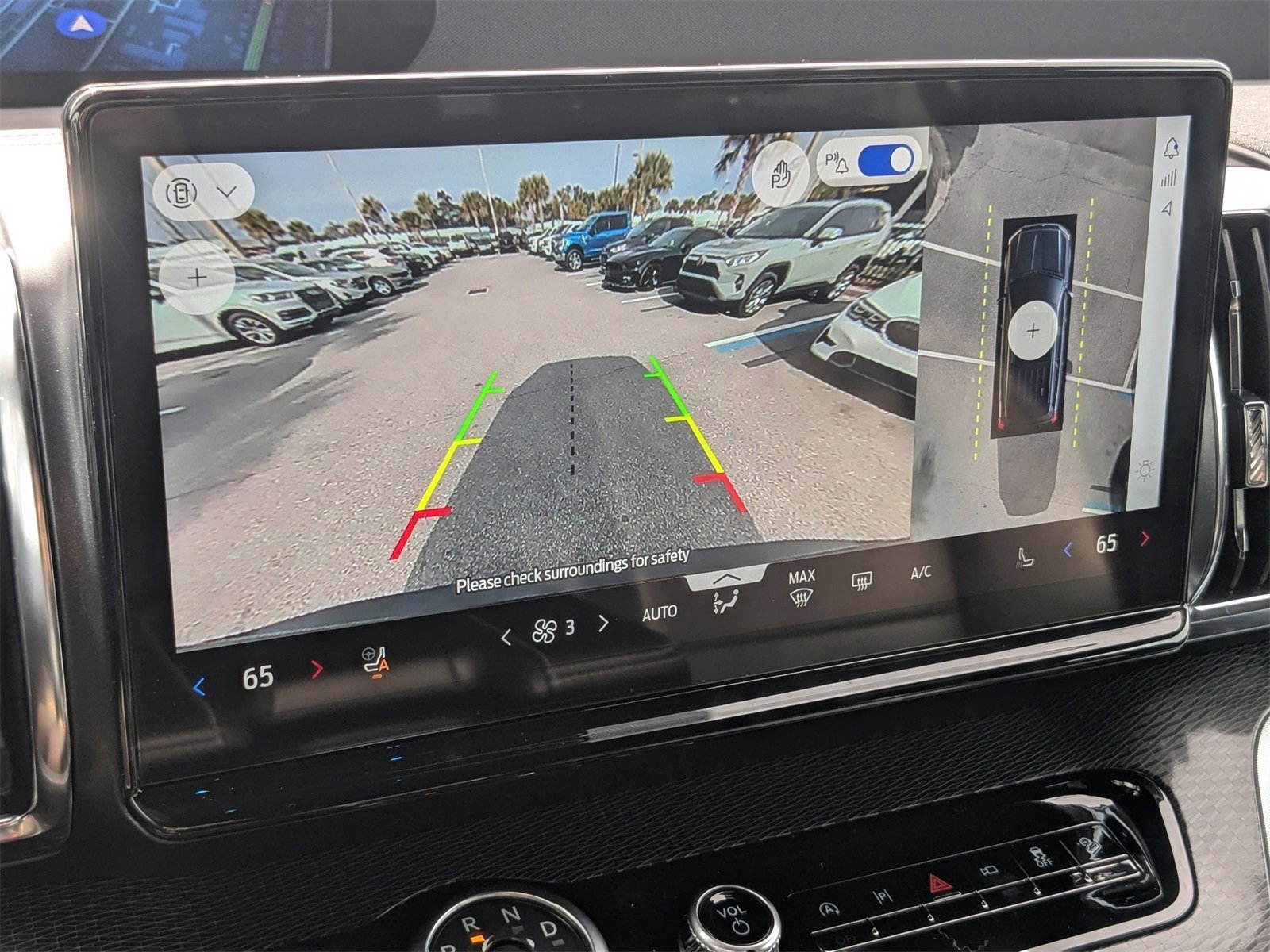 Used 2025 Ford Expedition Max Platinum w/ Stealth Performance Package image 24