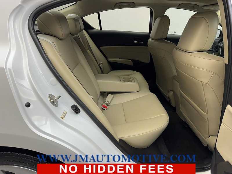 Used 2017 Acura ILX FWD image 18