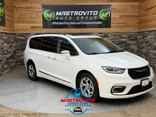 Used 2022 Chrysler Pacifica Limited