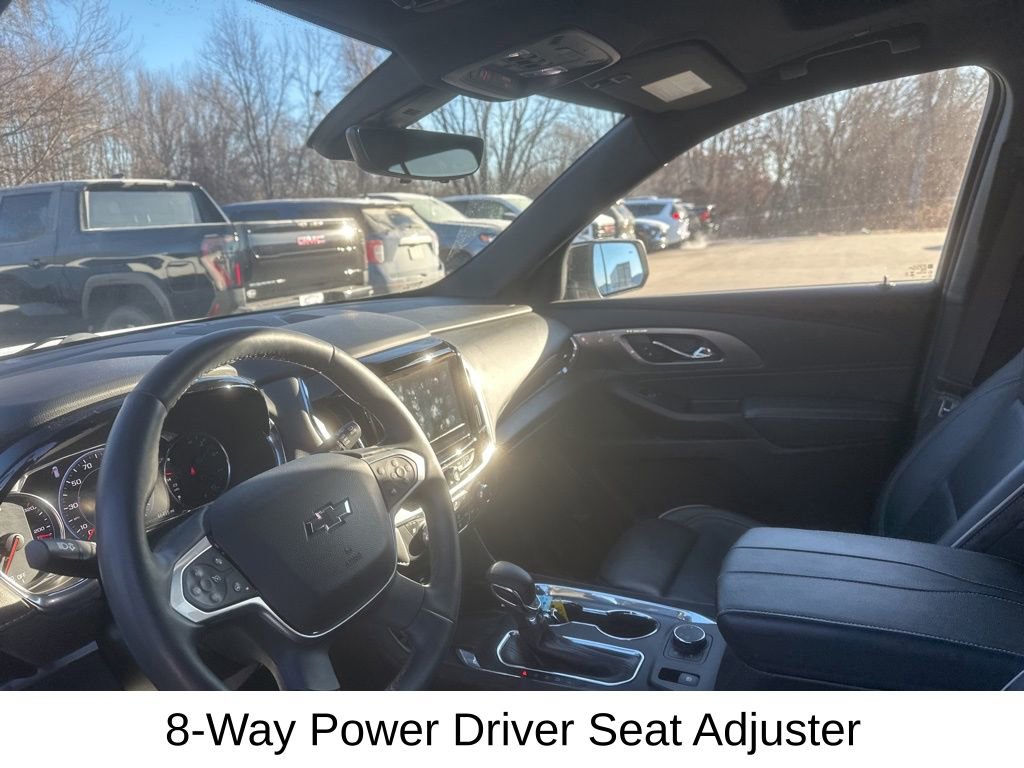 Certified 2023 Chevrolet Traverse Premier w/ Redline Edition image 17