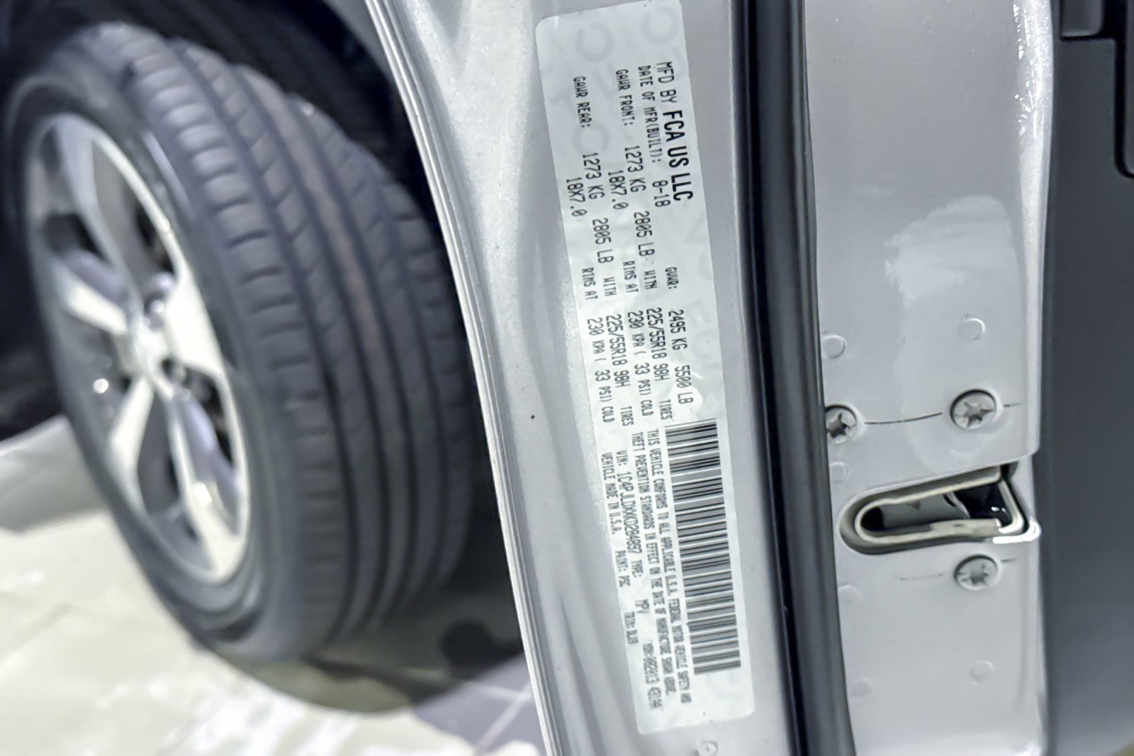 Used 2019 Jeep Cherokee Limited FWD image 20