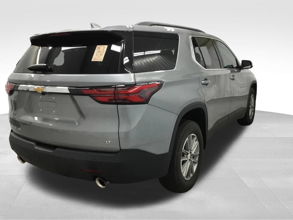 Used 2023 Chevrolet Traverse LT w/ LPO, Cargo Package AWD/4WD image 34