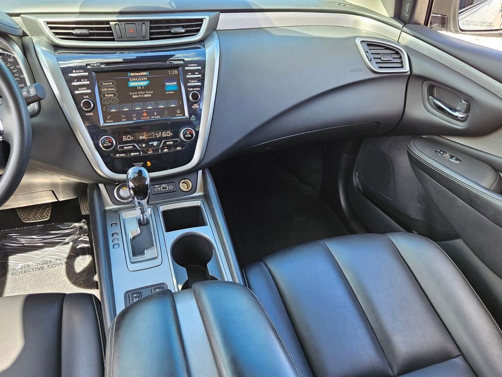 Used 2023 Nissan Murano SV image 10