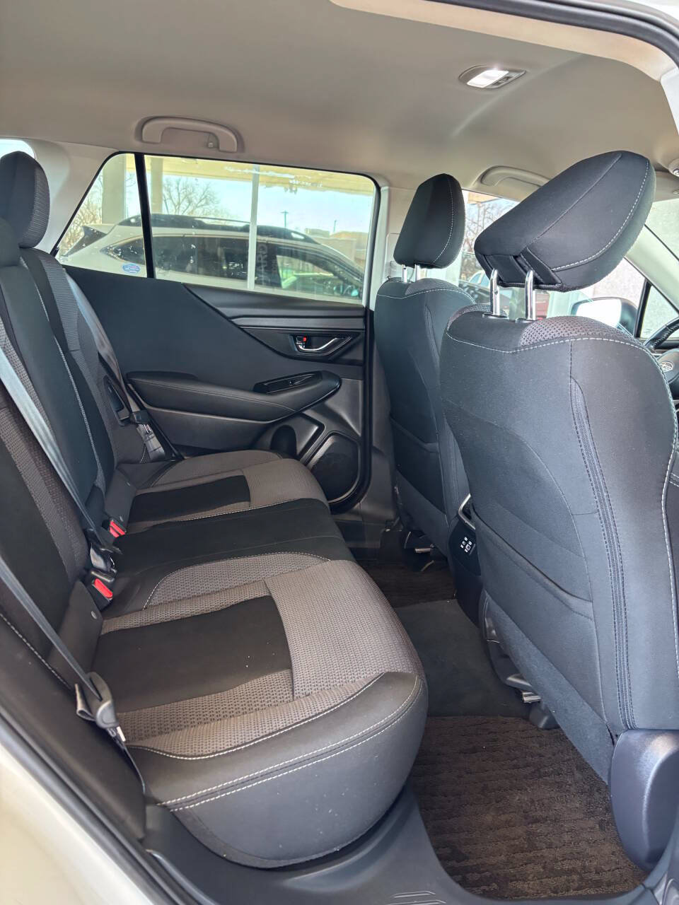 Used 2023 Subaru Outback Premium AWD/4WD image 11