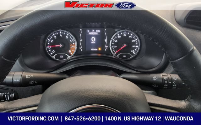 Used 2016 Jeep Renegade 75th Anniversary FWD image 10
