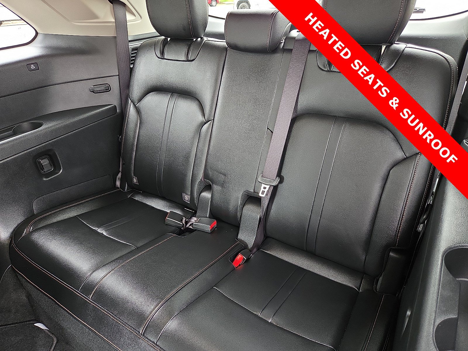 Used 2024 MAZDA CX-90 Plug-In Hybrid w/ Preferred AWD/4WD image 10