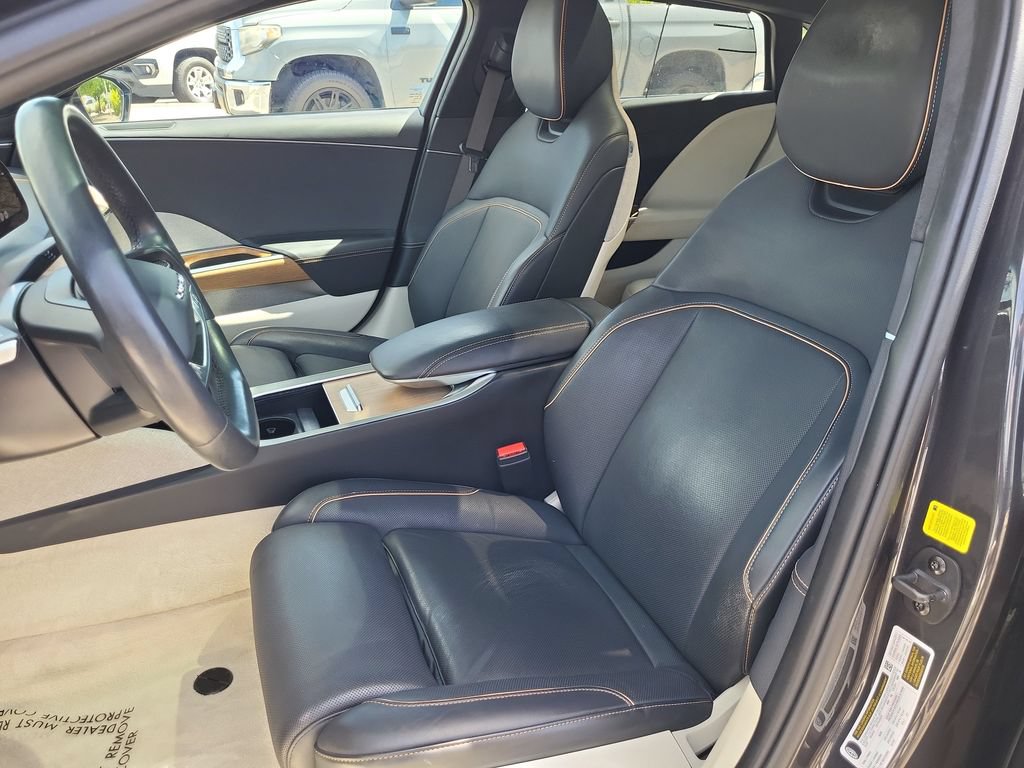Used 2023 Lucid Air Touring AWD/4WD image 13