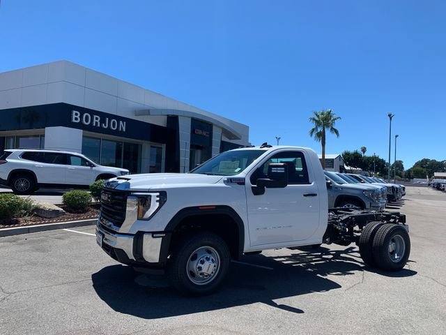 New 2026 GMC Sierra 3500 Pro