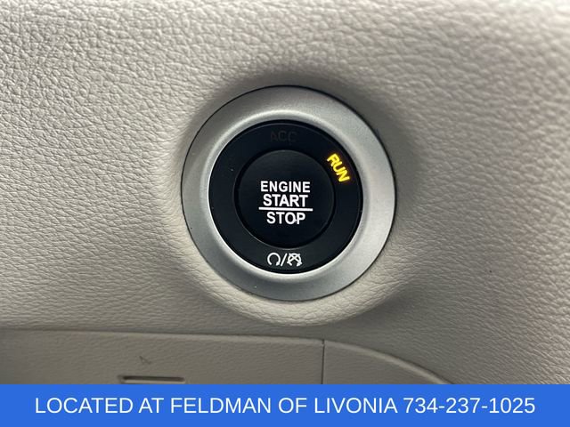 Used 2023 Chrysler Pacifica Limited image 17