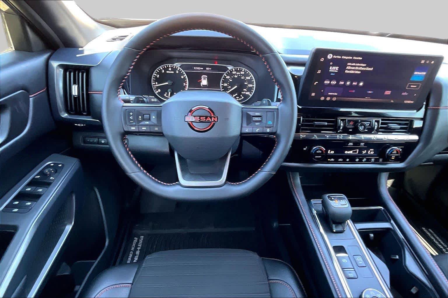 Used 2026 Nissan Pathfinder Rock Creek AWD/4WD image 6