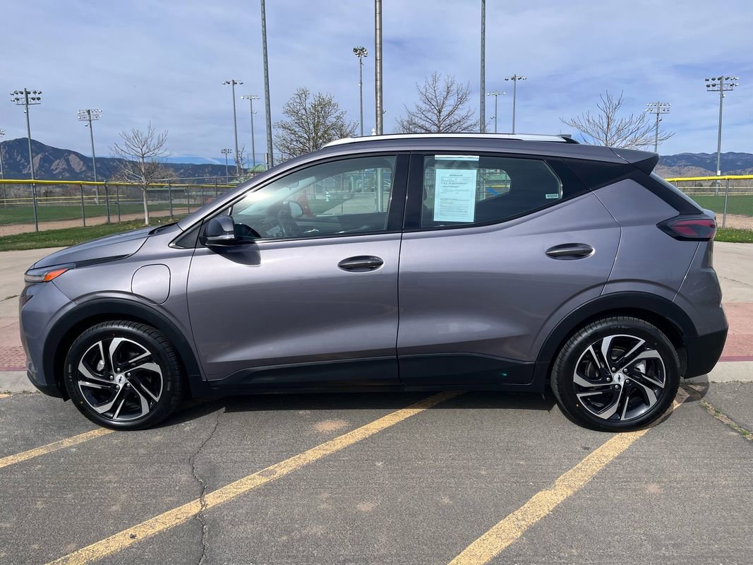 Used 2023 Chevrolet Bolt EUV LT image 7