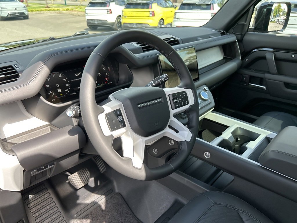 New 2025 Land Rover Defender 130 S image 12