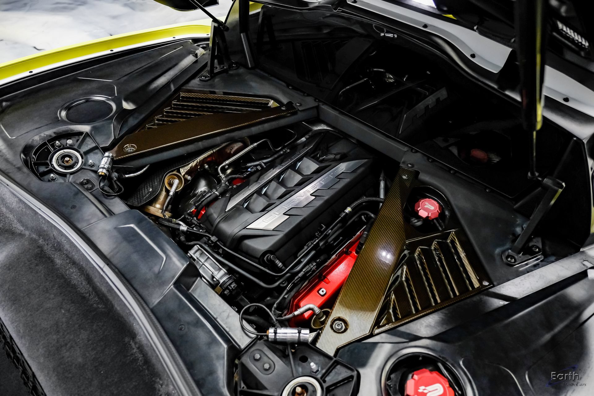 Used 2021 Chevrolet Corvette Stingray Premium Cpe w/ Z51 Performance Package RWD image 95