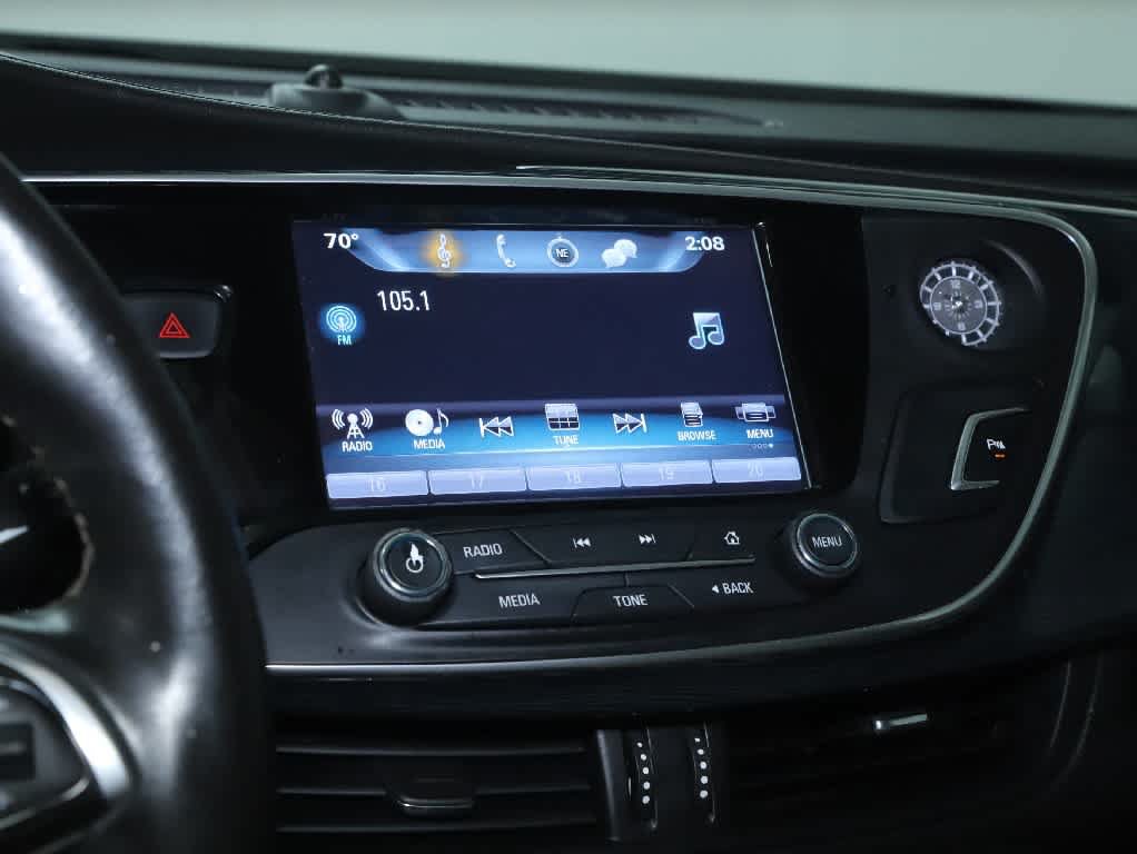 Used 2017 Buick Envision Essence AWD/4WD image 27